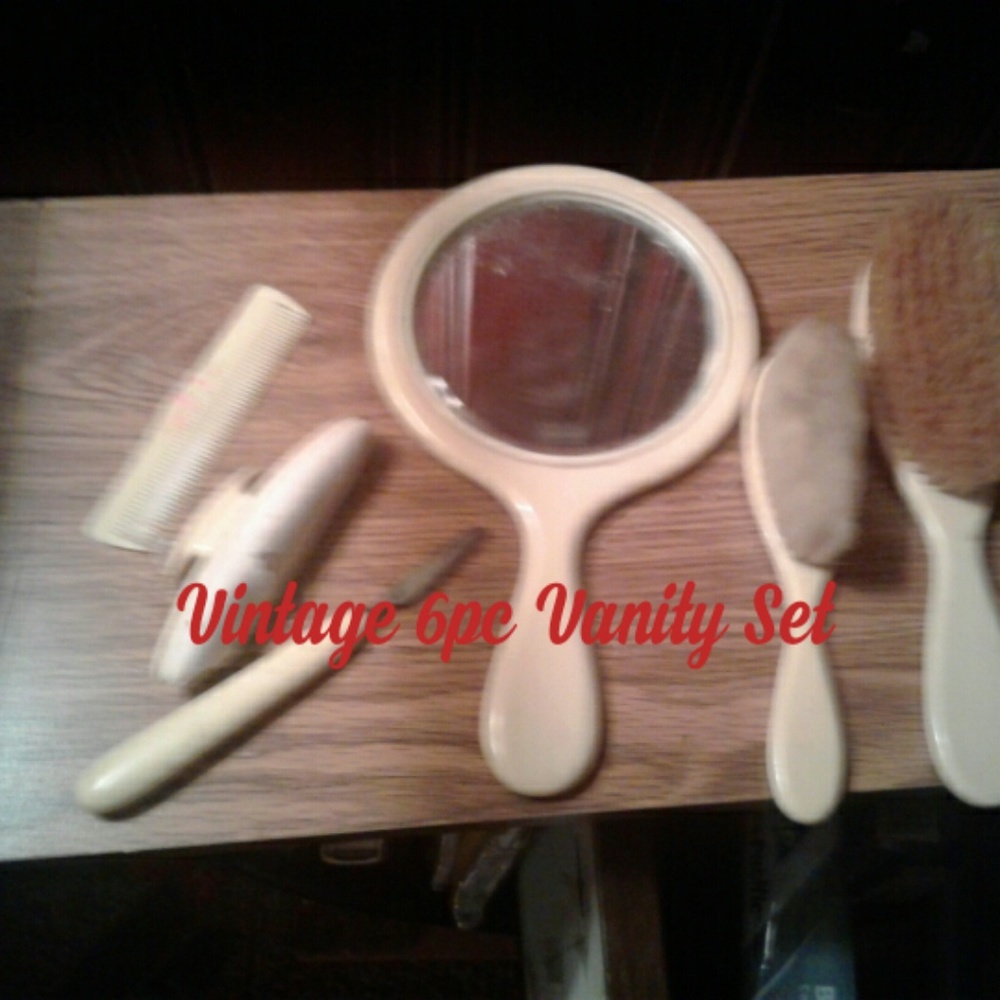 Vintage 6pc Vanity Set